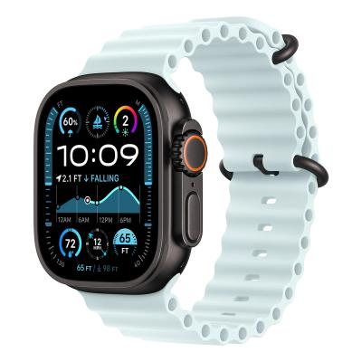 Apple Watch Ultra 2, 49 мм корпус из черного титана + ремешок Ocean цвета «Ice Blue»