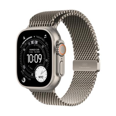 Apple Watch Ultra 3 (2025), 49 мм корпус из титана цвета «Natural», ремешок Titanium Milanese Loop размера M цвета «Natural»